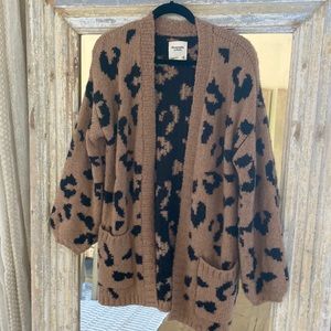 Abercrombie Cheetah print cardigan